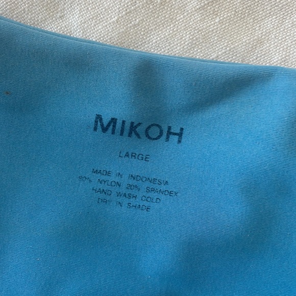 Mikoh bundle - Picture 9 of 13